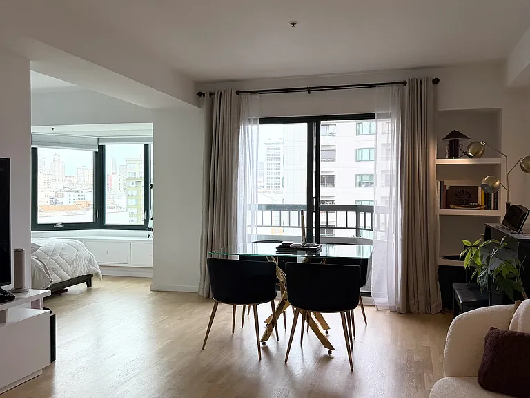 601 Van Ness Ave #827 — Photo 1