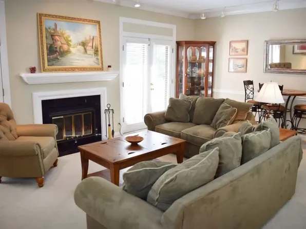 3340 Love Cir #3340, Nashville, TN 37212