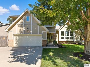 15408 Hamilton St, Omaha, NE 68154