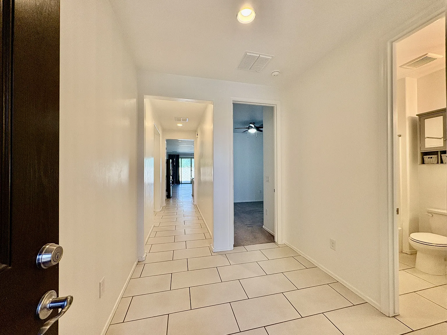 7214 South Via Tierra Mesa - 1 — Photo 2
