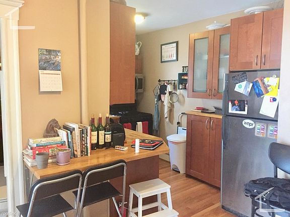 7 Lothian #5 Boston (Brighton) Unit Photo 4