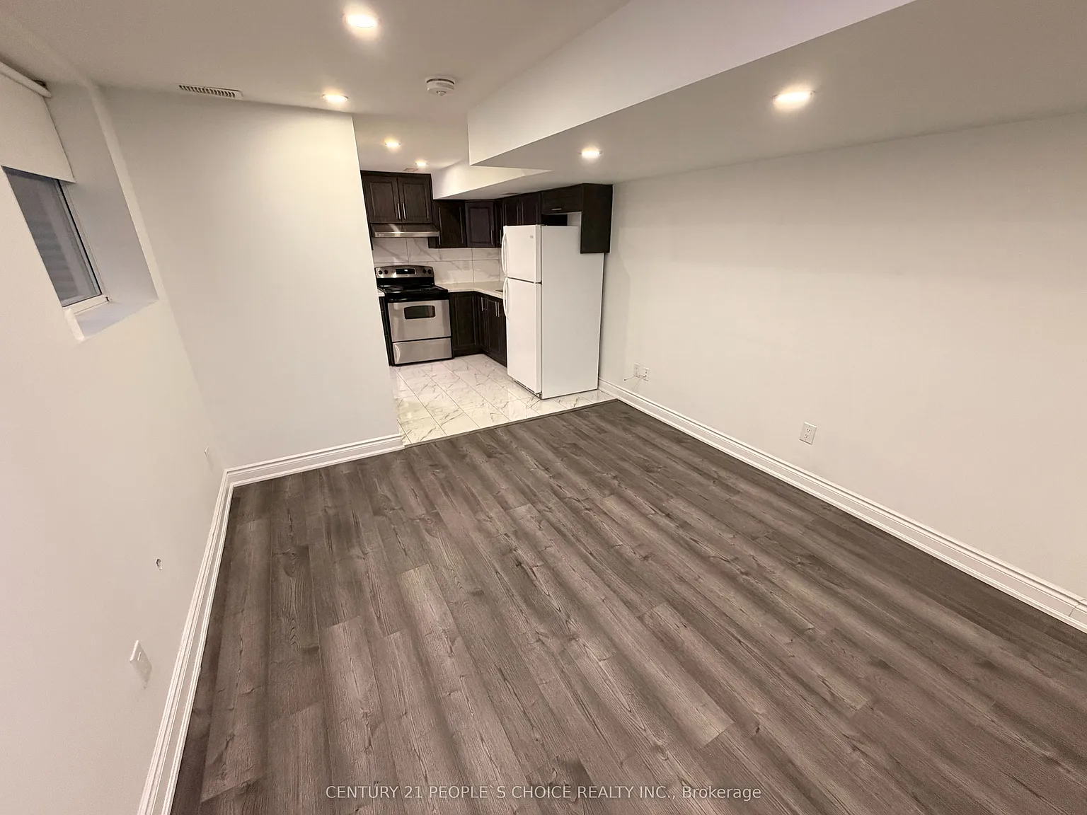 2 bed, $1,950 — Photo 4