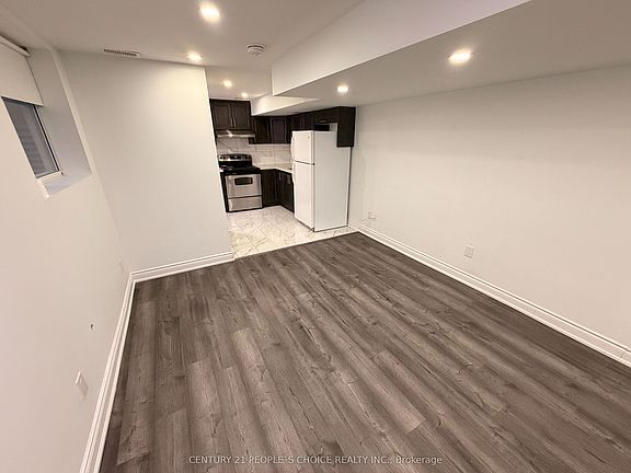 4th image of 36 Allangrove Dr Unit 2