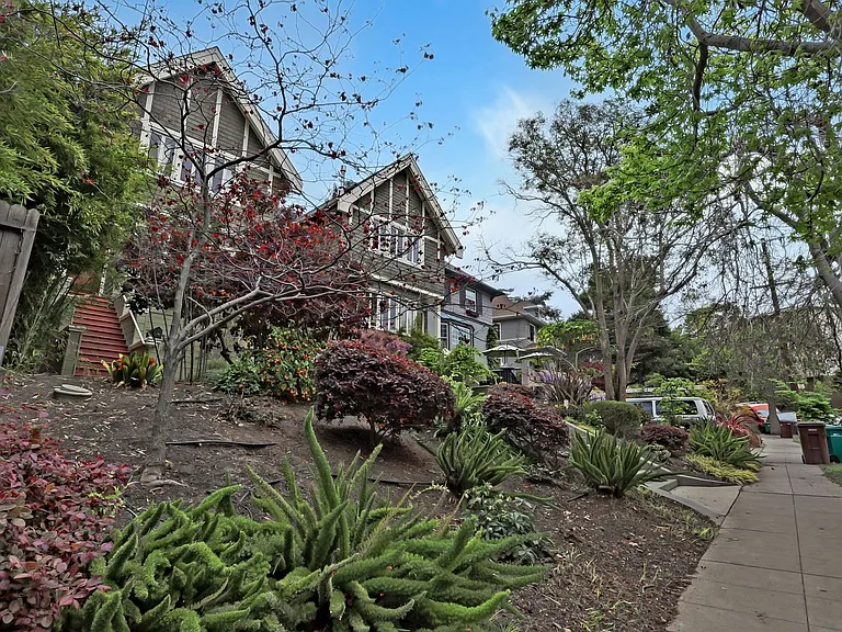 555 El Dorado Ave — Photo 3
