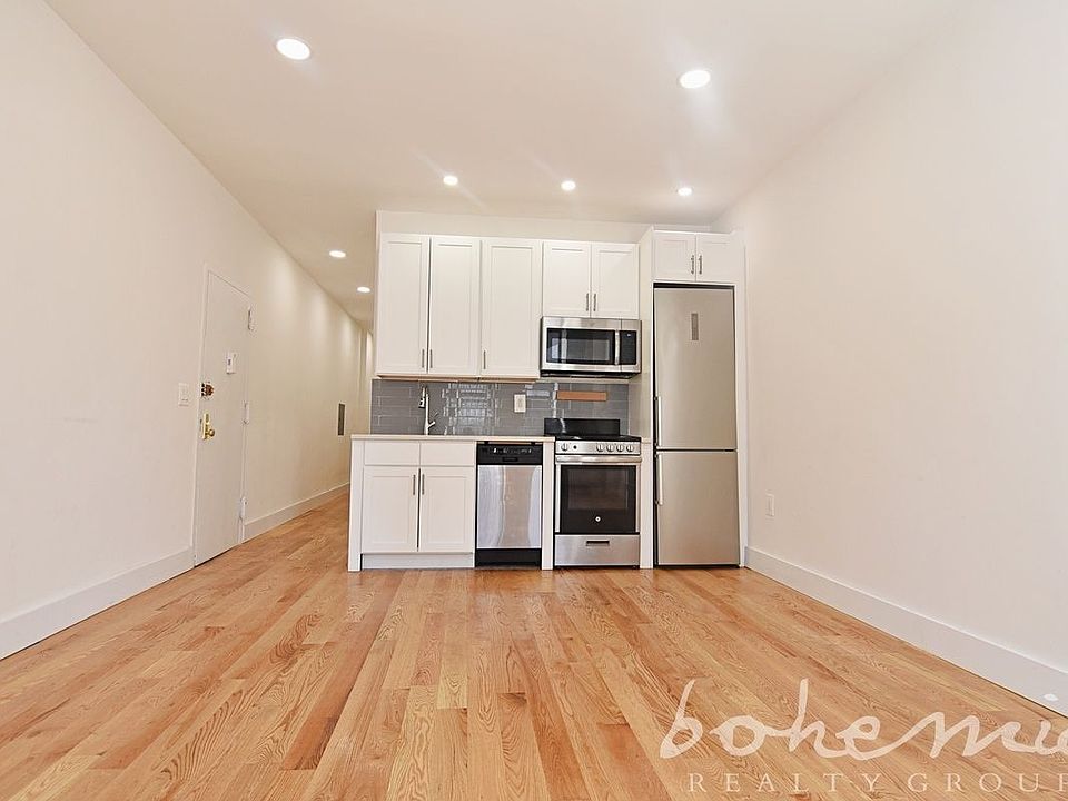1st image of 510 Manhattan Ave #1AA