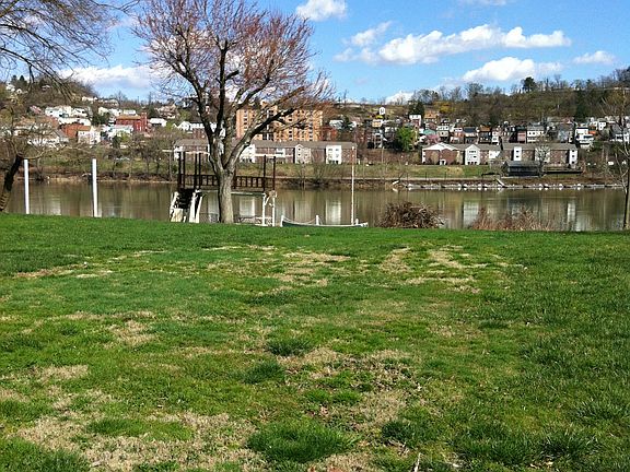 332 N Front Street Back Yard and River