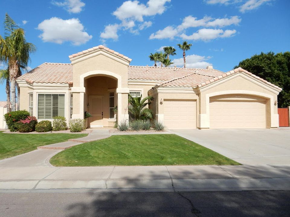 1st image of 1822 W Azalea Dr