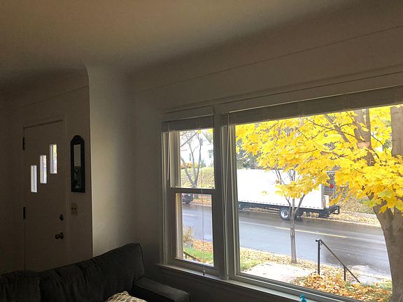 5th image of 1234 Saint Clair Ave