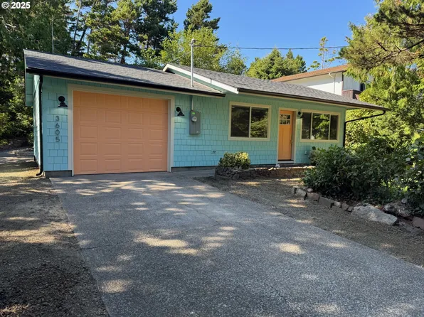 3605 Sea Mist Ave, Depoe Bay, OR 97341