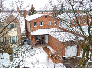 36 Rawling Cres, Brampton, ON L6Z 1N8