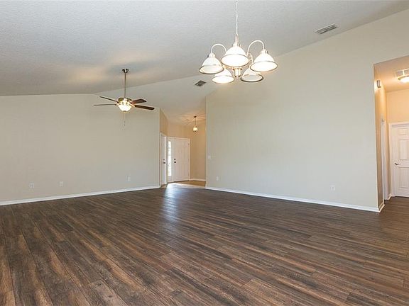 5th image of 132 Whispering Pines Way