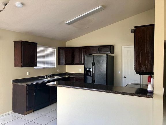 4th image of 5605 W Monterey St