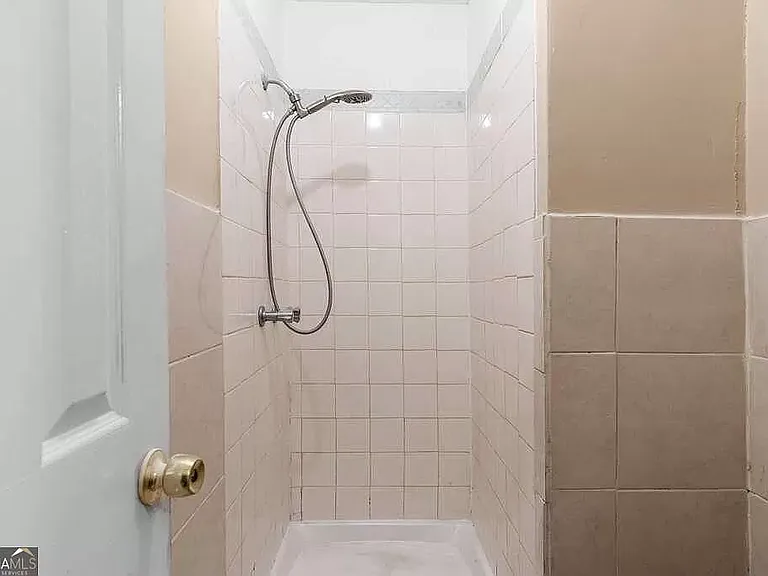 3605 Woodbriar Cir — Photo 10