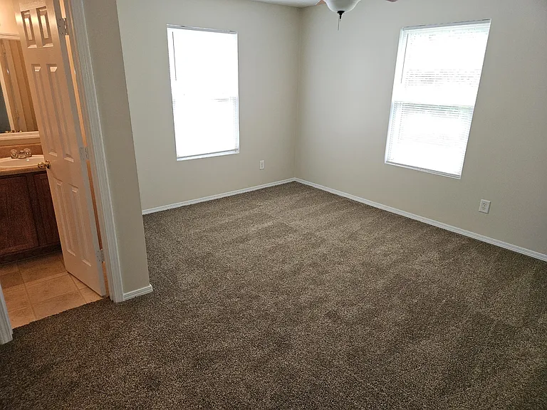 1152 Seven Oaks Blvd — Photo 24