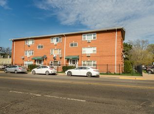 3121 S Laramie Ave #3S, Cicero, IL 60804