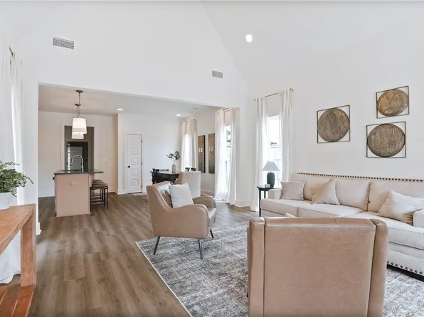 3217 Bradley Ln, Auburn, AL 36830