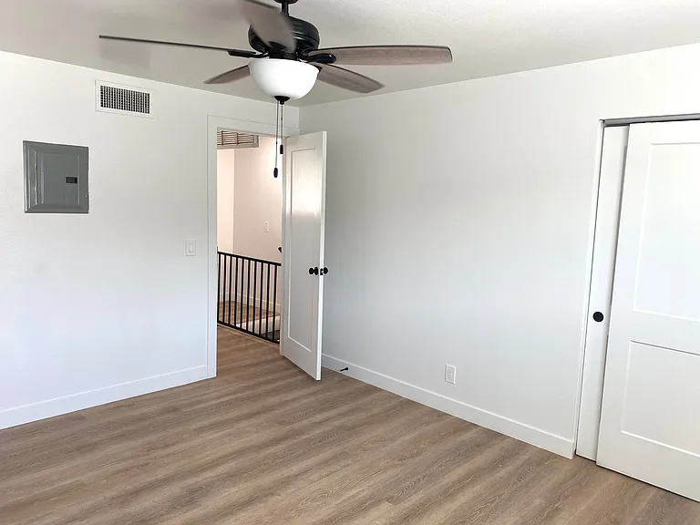 1150 E Orange St #3 — Photo 7