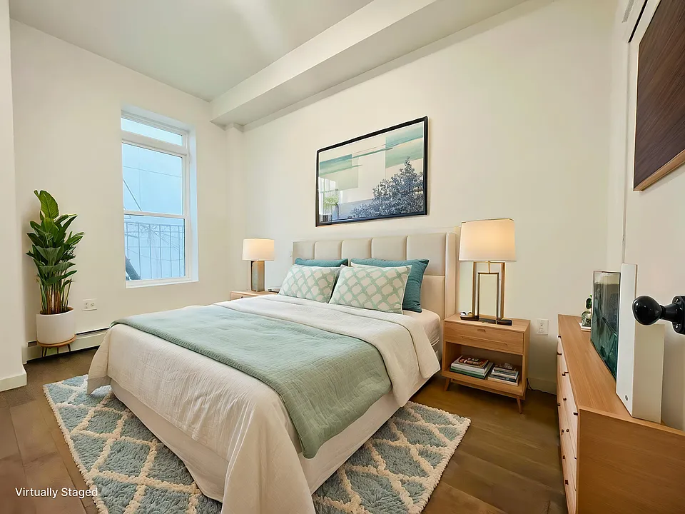 685 Saint Marks Ave #2R