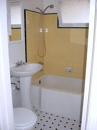 Studio, 300 sqft, $1,695 — Photo 4