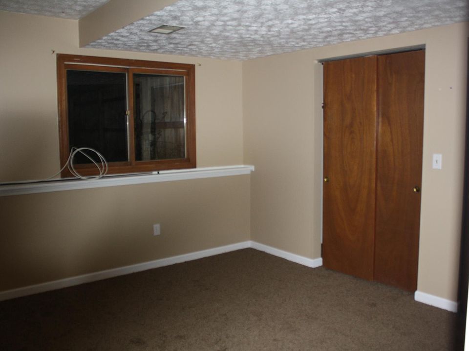 Lower level master bedroom