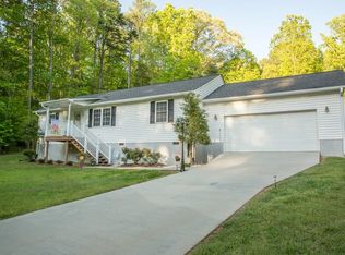 231 Country Blvd, Bracey, VA 23919