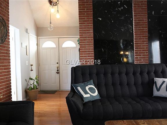 4th image of 2504 Love St