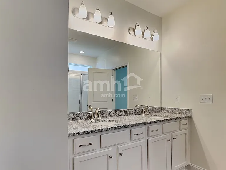 165 Stowe Rd — Photo 12