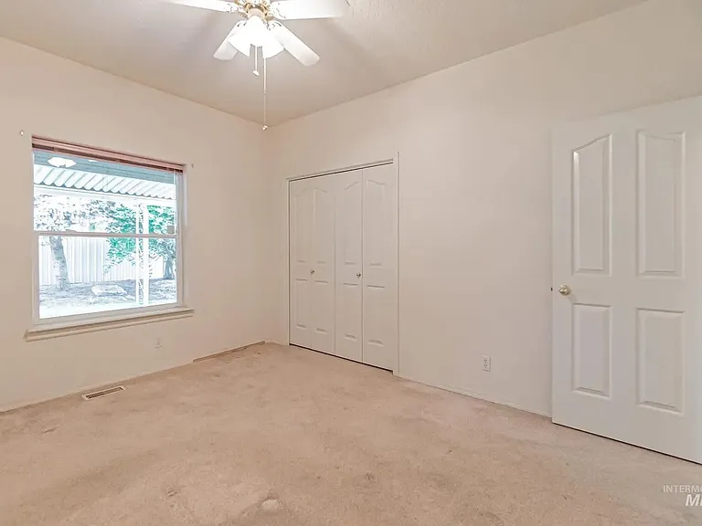 3511 12th Avenue Rd — Photo 29