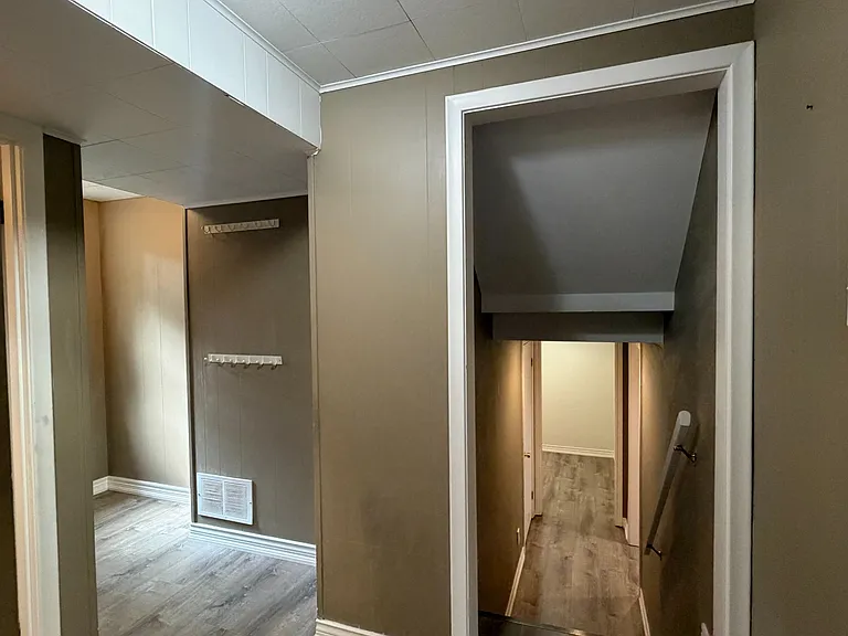 10 Miami Dr — Photo 25
