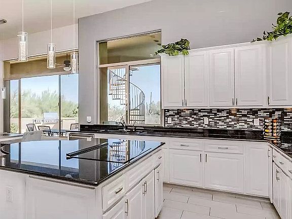 3rd image of 7981 E Hanover Way