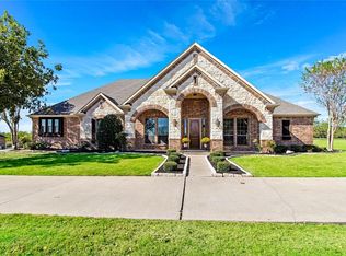 8044 Willow Ln, Terrell, TX 75160