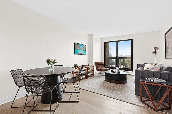 1st image of 1990 Lexington Ave APT 17D