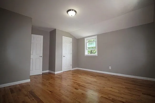 209 Tibbetts Rd — Photo 1