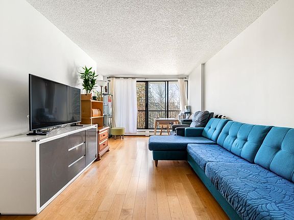 3rd image of 7100 Gilbert Rd #304