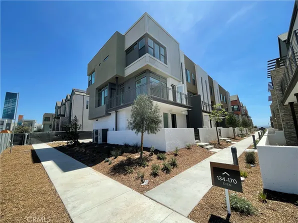 152 Sawbuck, Irvine, CA 92618