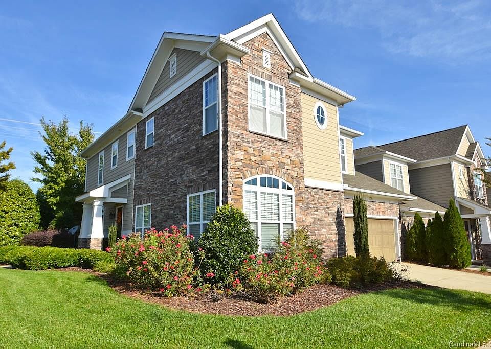 1st image of 5707 Glenmore Garden Dr #4
