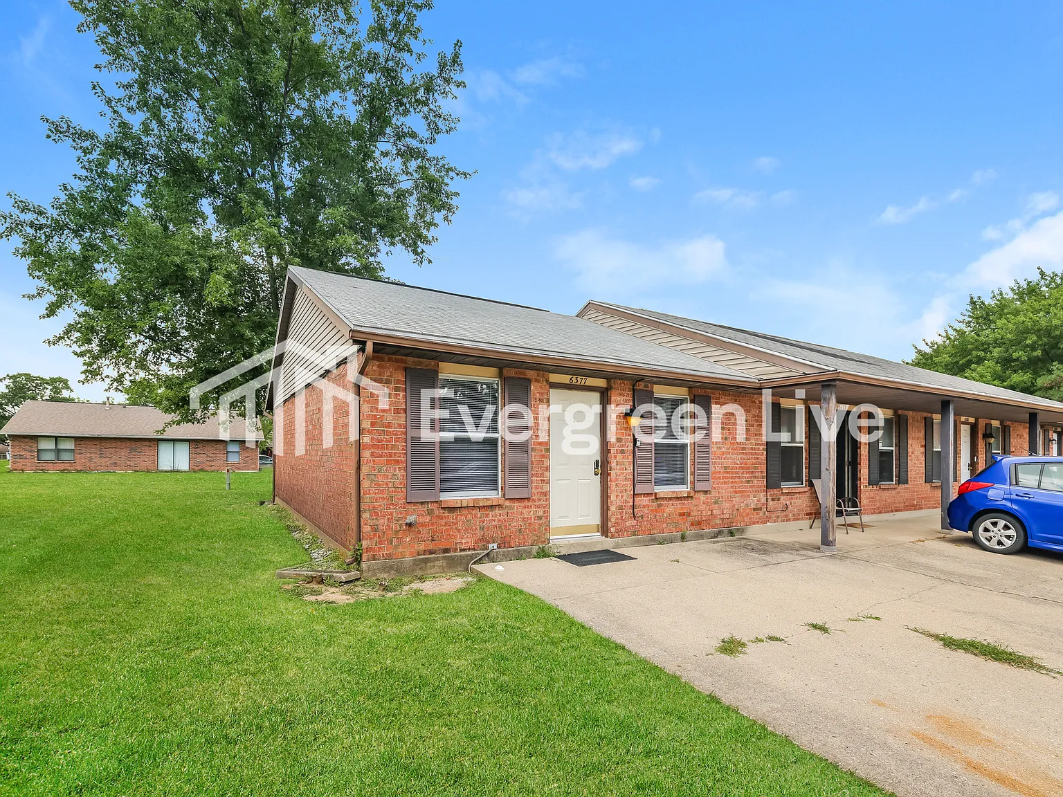 1 bed, 1.0 bath, 600 sqft, $745 — Photo 2