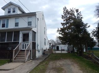 31 Armour Ave, Hamilton, NJ 08619