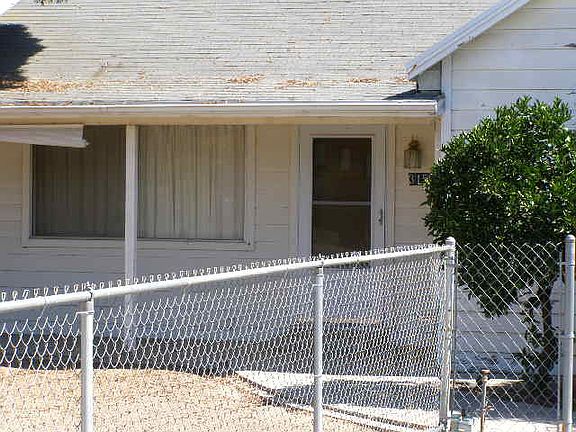 3rd image of 3158 N Redwood Ave