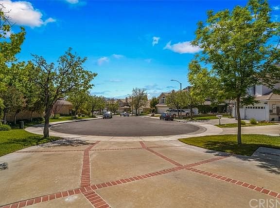 3rd image of 27452 Waynesborough Ln