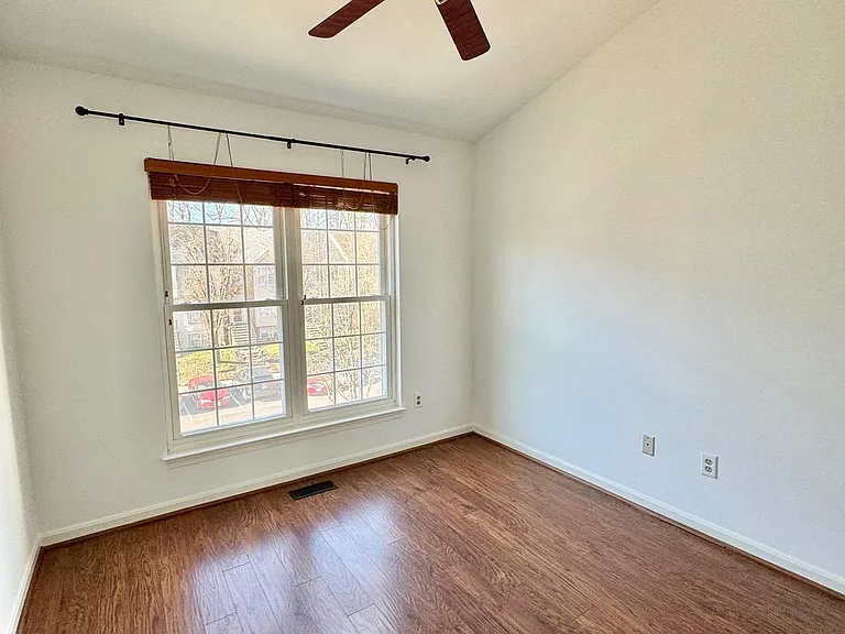 2128 Brigadier Blvd — Photo 40