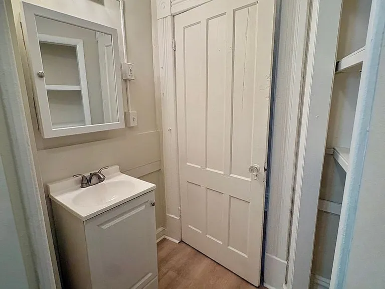 16 McElwain Ave — Photo 5