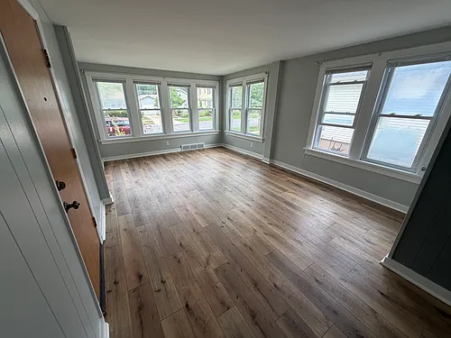 2111 E Dayton St #2 Photo 1