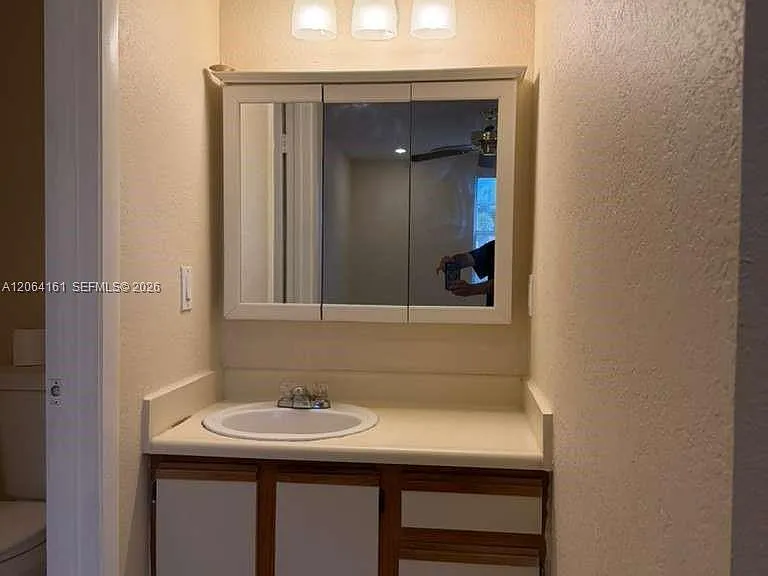 1247 SW 46th Ave #1306 — Photo 12