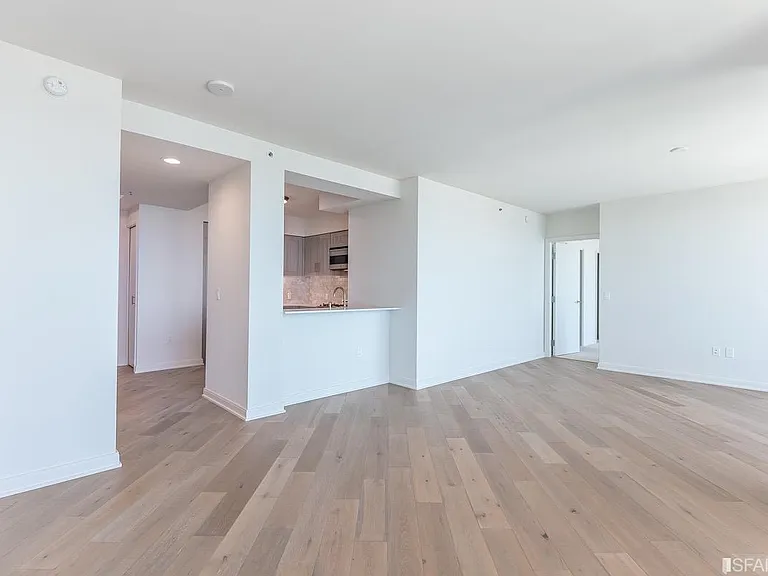 401 Harrison St #37D — Photo 13