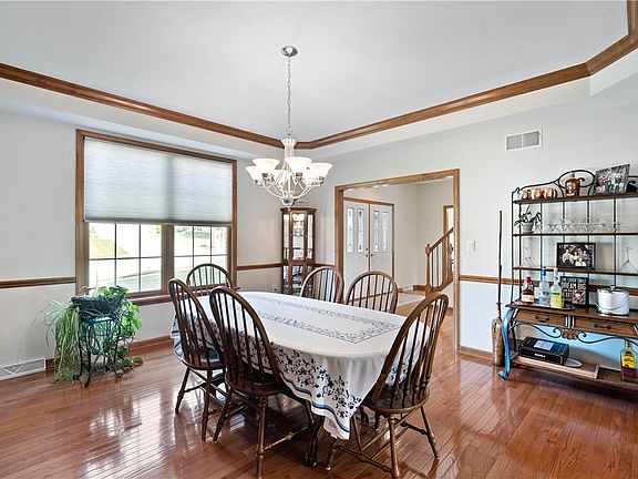 5th image of 1413 Willow Heights Dr