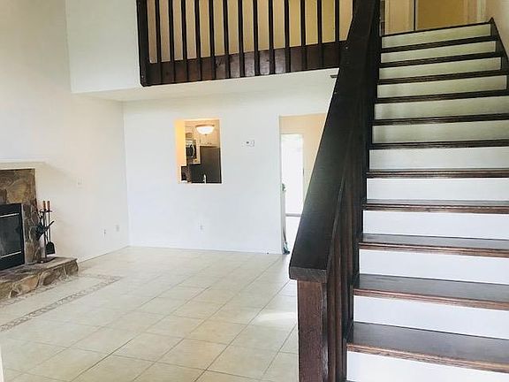 5th image of 1664 Woodpecker Ln
