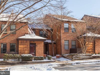 18 Rittenhouse Ct, Wayne, PA, 19087