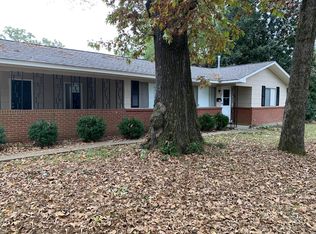 166 Queen Joanna Ln, Jackson, MS 39209