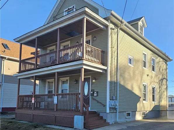 494 Wellington Ave, Cranston, RI 02910